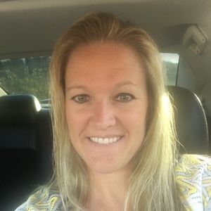 Meet your Posher, Liza